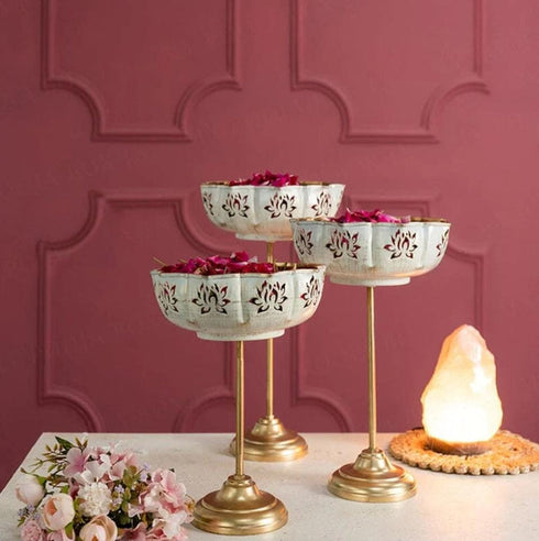 White Standing urli- set of 3