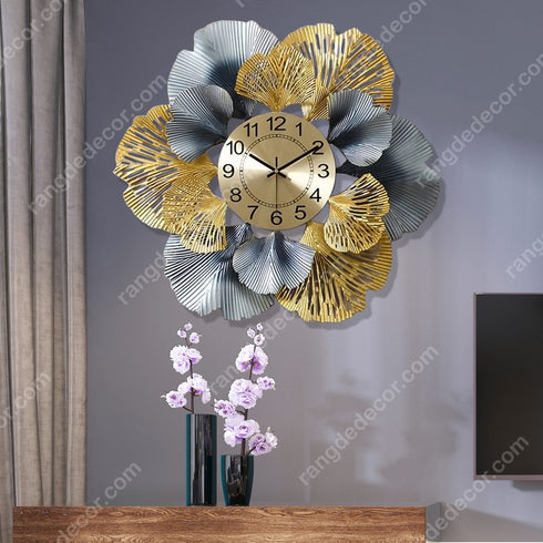 Decorative wall clock
